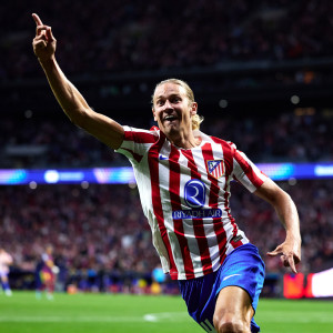 Η Ατλέτικο άντεξε στην πίεση της Μπαρτσελόνα και πήρε σπουδαία πρόκριση για τα ημιτελικά του Champions League