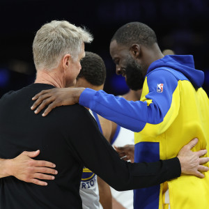 Η αγκαλιά του Κερ σε Κάρι και Γκριν μετά τον αποκλεισμό: «Σας αγαπώ μέχρι θανάτου» (video)