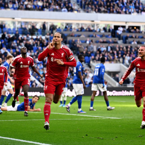 Με «buzzer beater» του Φαν Ντάικ η Λίβερπουλ άλωσε την έδρα της Έβερτον κι έγινε αφεντικό του Μέρσεϊσάιντ