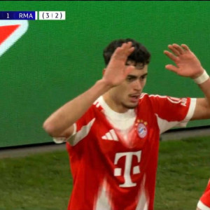 Ισοφάρισε άμεσα η Μπάγερν Μονάχου την Ρεάλ Μαδρίτης με κεφαλιά του Πάβλοβιτς (video)