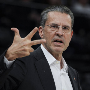 Back-to-back προπονητής της χρονιάς ο Πέδρο Μαρτίνεθ: Από τα «αλώνια» του EuroCup στα «σαλόνια» της EuroLeague