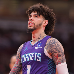 Το ΝΒΑ ανοίγει έρευνα για το φάουλ του Μπολ στον Αντεμπάγιο (video)