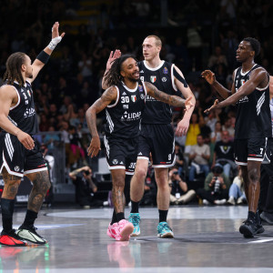 «Στο σφυρί» η Βίρτους Μπολόνια: «Θα ακούσω οποιαδήποτε πρόταση εξαγοράς...»