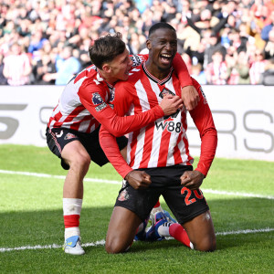 Νίκη... Ευρώπης για την Σάντερλαντ - Άλλαξε προπονητή αλλά συνεχίζει να... βυθίζεται η Τότεναμ