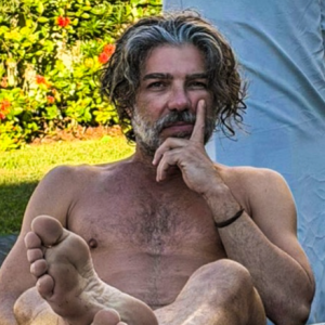 Δεν τον αναγνωρίζουν πια ούτε οι συμπαίκτες του - Ο διάσημος παλαίμαχος άσος άλλαξε δραματικά την εμφάνισή του