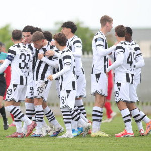 Ο ΠΑΟΚ Β παρέμεινε οδηγός των playouts με τη νίκη επί του Καμπανιακού