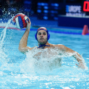 Ο Ολυμπιακός πολύ κοντά στον Λόρεν Φάτοβιτς