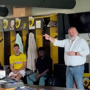 Η ομιλία Ηλιόπουλου στους παίκτες μετά την Ράγιο: «Από σήμερα είστε οι πολεμιστές μου - Οταν ακούν ΑΕΚ θα γίνεται σεισμός!» (video)