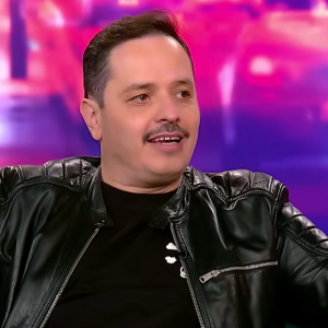 Ο Αλέξανδρος Τσουβέλας στο ACTION 24: «Τον τελικό του 1987 τον είδα με τον Βαγγέλη Ρωχάμη, μέναμε μεσοτοιχία»