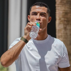 «Είναι ενάντια στη φύση…»: Ο λόγος που ο Κριστιάνο Ρονάλντο δεν πίνει γάλα