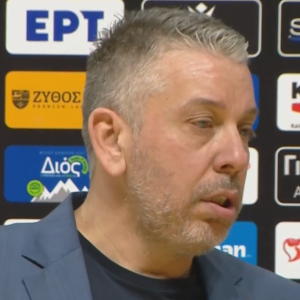 Παπαθεοδώρου με δάκρυα στα μάτια: «Συλλυπήρια στους απέναντι»