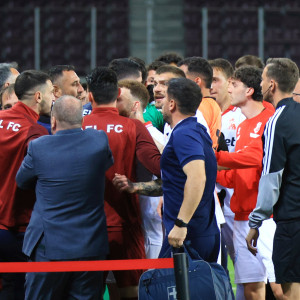 Ένταση με Καρέλη στο ημίχρονο του ΑΕΛ Novibet - Πανσερραϊκός (photos, video)