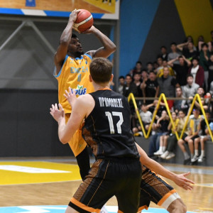 Ασύλληπτο φινάλε σε αγώνα της National League 1 με τρίποντο σχεδόν από το κέντρο (video)