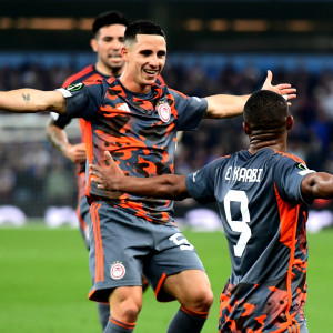 Η UEFA θυμήθηκε την... παράσταση του Ποντένσε στο «Βίλα Παρκ»