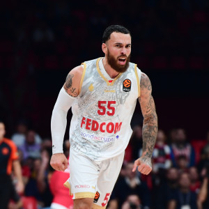 Ο στόχος του Ολυμπιακού να περιορίσει τον «δημιουργό» Μάικ Τζέιμς