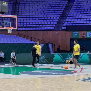 Πανέτοιμη η ΑΕΚ για τον τελικό του BCL - Ο Αρσενόπουλος το έβαλε από το κέντρο (video)