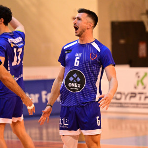 Ο Φοίνικας Σύρου παραμένει στη Novibet Volley League - Δεν θα συμμετάσχει στα μπαράζ ανόδου ο Ηρακλής