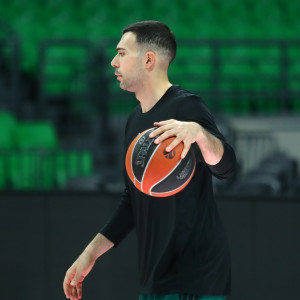 Οι ευχές του Παναθηναϊκού για «ταχεία ανάρρωση» στον Σλούκα