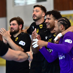 Ανώτερη η ΑΕΚ, κέρδισε τον ΠΑΟΚ και προκρίθηκε στον τελικό της Handball Premier