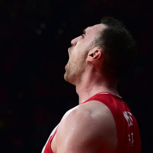 Ο κυρίαρχος Μιλουτίνοφ το «κλειδί» του Ολυμπιακού για την πρόκριση στο Final-4