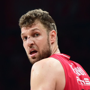 Βεζένκοφ: «Tο πραγματικό βραβείο είναι στο τέλος...»