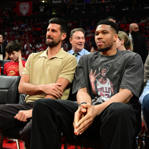 Η μπλούζα του Γιάννη με το... τέταρτο δαχτυλίδι του Τζόρνταν