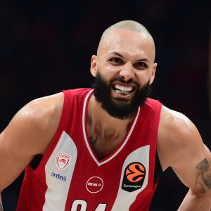 Ο Ολυμπιακός έλαμπε περισσότερο από τα αστέρια του ΝΒΑ