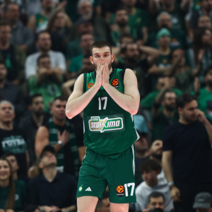 Ρογκαβόπουλος: «Ήθελα πολύ να βάλω το σουτ - Μόνο που φτάσαμε κοντά στην ανατροπή ήταν ηρωικό»