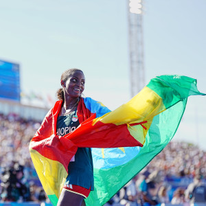 Η Ασέφα κατέρριψε στο Λονδίνο το παγκόσμιο ρεκόρ σε κούρσα μόνο για γυναίκες