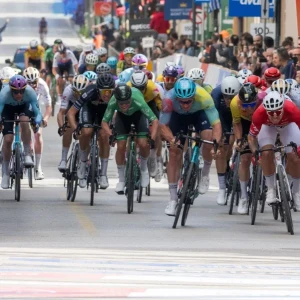 Ο οδηγός για το ΔΕΗ Tour of Hellas 2026 - Από τα Γιάννενα στο Σύνταγμα η γιορτή της ποδηλασίας
