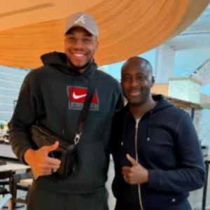 Συνάντηση... γιγάντων - Αντετοκούνμπο και Τουρέ συναντήθηκαν: «Ο φίλος μου ο Γιάννης...»