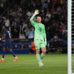 Είσαι σίγουρα ο Νόιερ; - Ο Γερμανός θρύλος δεν έπιασε μπάλα στο Παρίσι και έμεινε στην ιστορία του Champions League