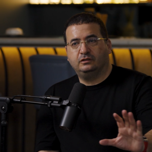 Ο Γιανάι αποκάλυψε τι έκανε ο Γιαννακόπουλος με τον Χέιζ-Ντέιβις: «Με κέρδισε σε μία παρτίδα σκάκι»