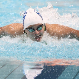 Η 16χρονη Μπιλανακου «έσπασε» όλα τα χρονόμετρα με νέο τριπλό πανελλήνιο ρεκόρ