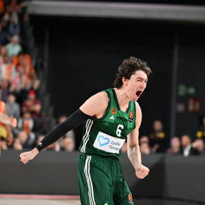 Ο Χέιζ-Ντέιβις «σκότωσε» τη Βαλένθια και ο Παναθηναϊκός έρχεται Αθήνα για το... Final 4!