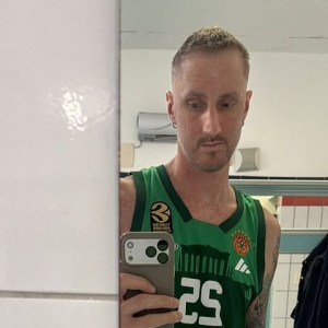 Στηρίζει Παναθηναϊκό ο Πολονάρα - Έκανε ανάρτηση με τη φανέλα του Κέντρικ Ναν