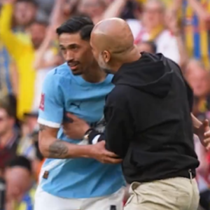 «Θα σε σκοτώσω»: Ο Γκουαρδιόλα έκραξε άγρια τον Ράιντερς, αυτός πήγε να φύγει κι εντέλει βγήκε αλλαγή (video)