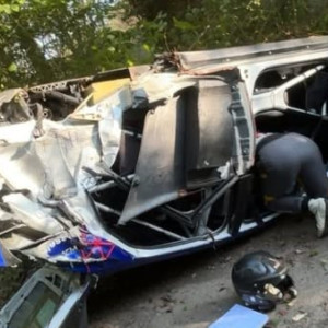 Σοκαριστικό ατύχημα για τον μπαμπά Φερστάπεν σε αγώνα ράλλυ (video)