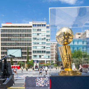 Η καρδιά του NBA χτύπησε για δεύτερη συνεχόμενη χρονιά στο κέντρο της Αθήνας με το “3on3 Road to Glory” της Novibet