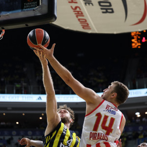 «EuroLeague by Night»: Η απόλυτη ανάλυση για τον ημιτελικό του Ολυμπιακού με τη Φενέρμπαχτσε (video)