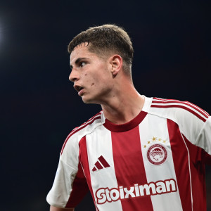 Sky Sports: «Η Μάντσεστερ Γιουνάιτεντ εξακολουθεί να τσεκάρει Μουζακίτη»