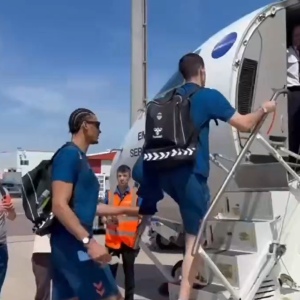Η αποστολή της Βαλένθια αναχώρησε για Αθήνα ενόψει Final Four (video)