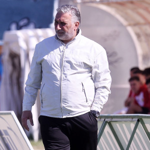 Ο Έλληνας προπονητής που έχει αλλάξει 16 ομάδες σε 12 χρόνια!