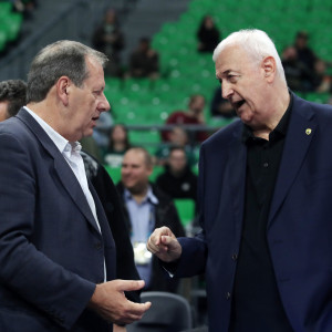 Συνάντηση Αγγελόπουλου-Σάκοτα προσεχώς για την επόμενη μέρα της ΑΕΚ