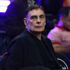 Ο Ολυμπιακός απάντησε με σύνθημα Μπαρτζώκα στον Παναθηναϊκό (video)