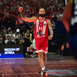 Πώς συνδέεται η κατάκτηση πρωταθλήματος της ΑΕΚ με τον Ολυμπιακό και τον τελικό του Final Four