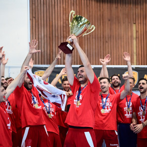 Η απονομή του πρωταθλήματος της Handball Premier στον Ολυμπιακό