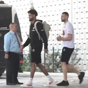 Στο Τ-Center Ολυμπιακός και Ρεάλ Μαδρίτης για το χαλάρωμα πριν από τον τελικό (videos)