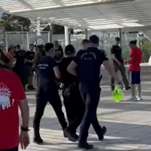 Δυο προσαγωγές στον περιβάλλοντα χώρο του ΟΑΚΑ πριν τον τελικό της EuroLeague
