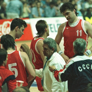 Πέθανε ο θρυλικός προπονητής της Ζάλγκιρις Βλάντας Γκαράστας